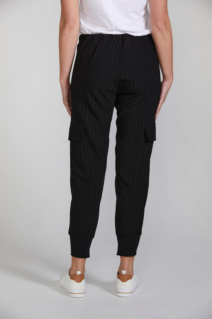 Lania Senator Jogger