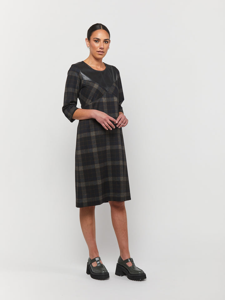 OBI Quartet Shift Dress