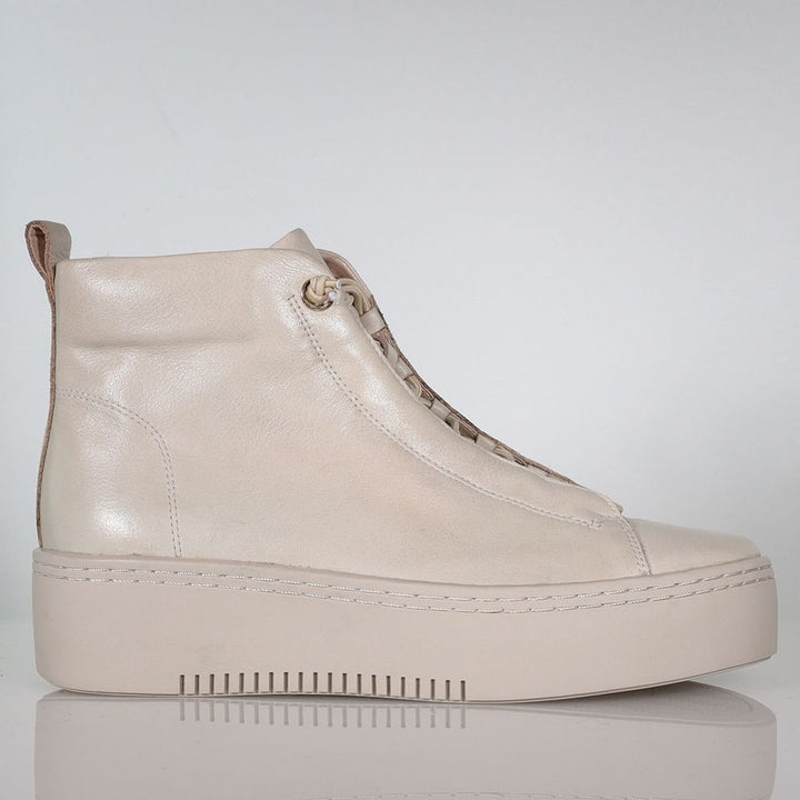 Minx Atlas Boot