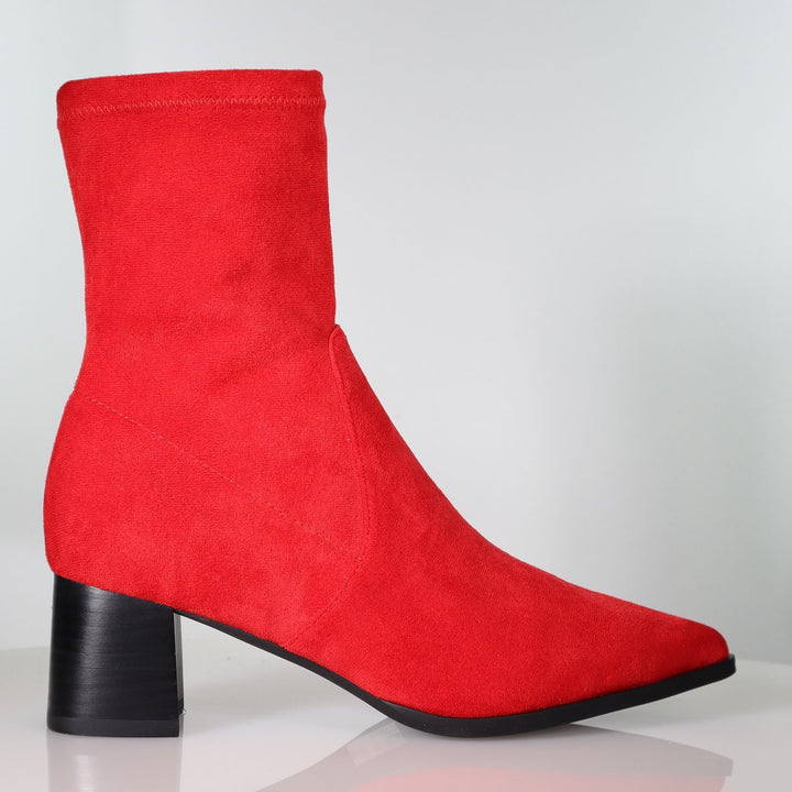 Minx Crest Boot
