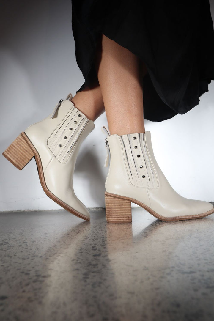 Minx Lonestar