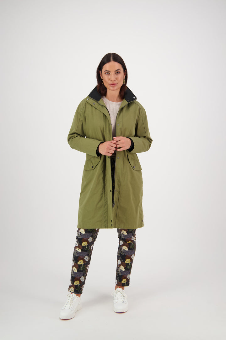 Anorak with Ribbed Cuff and Collar