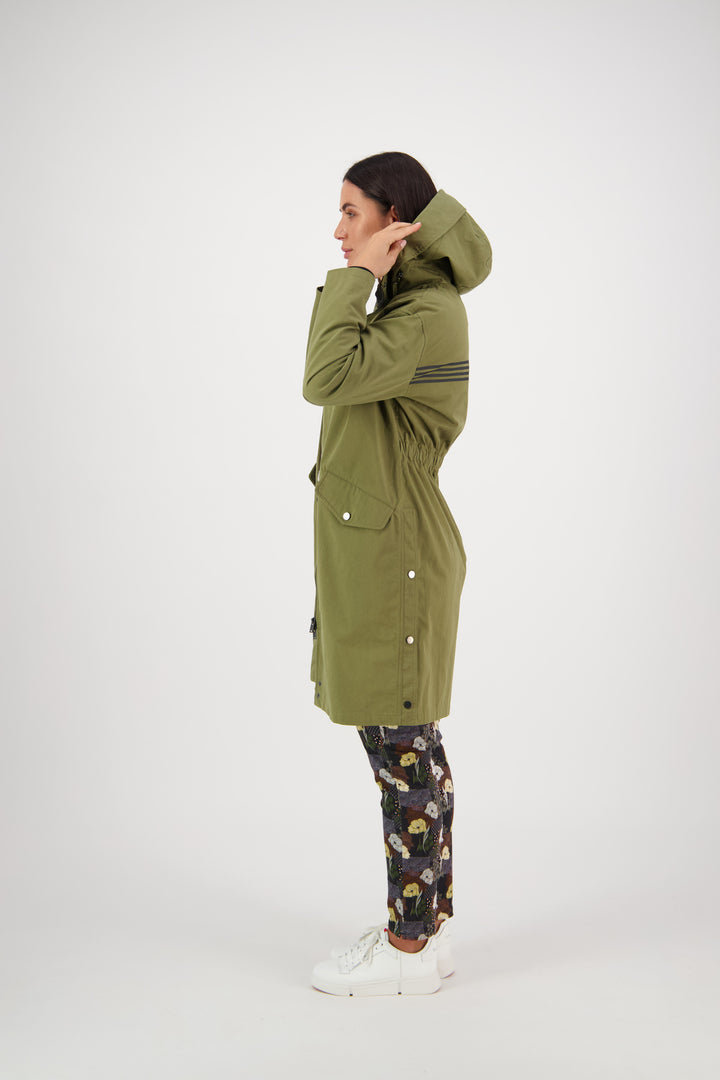 Anorak with Ribbed Cuff and Collar