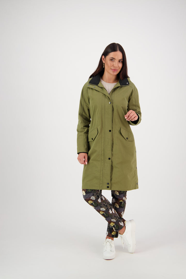 Anorak with Ribbed Cuff and Collar