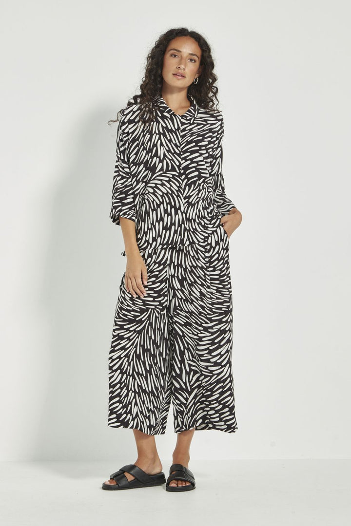 Verge Tidal Pant