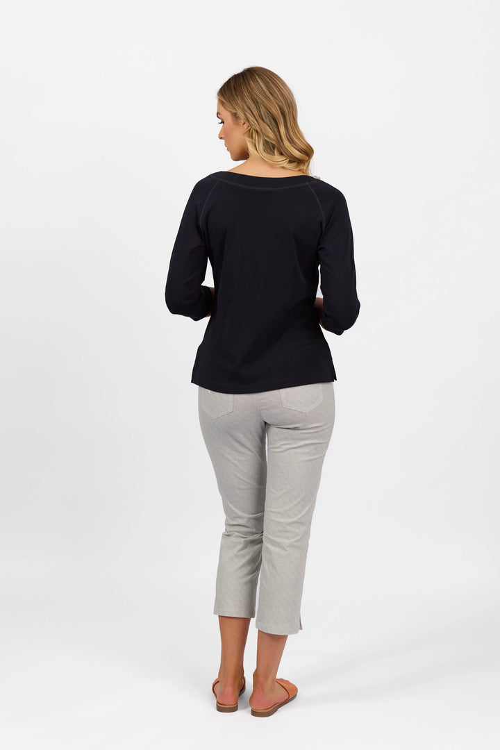 Vassalli Boat Neck 3/4 Sleeve Top
