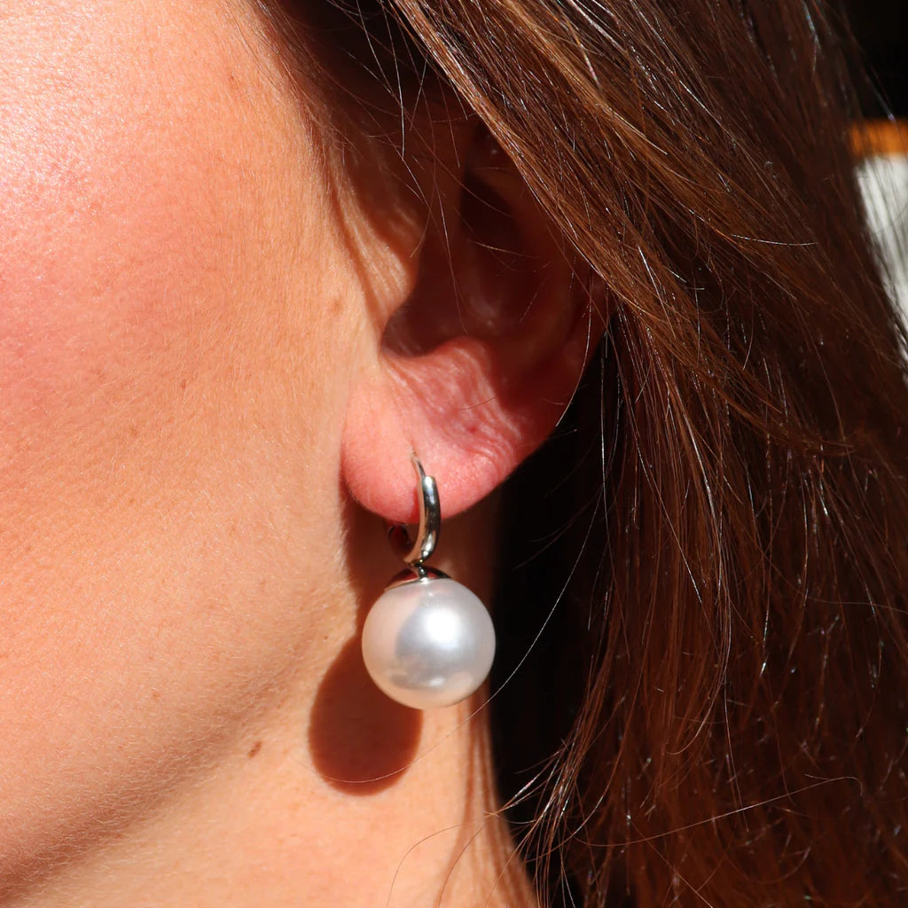 FV Round Pearl Earring