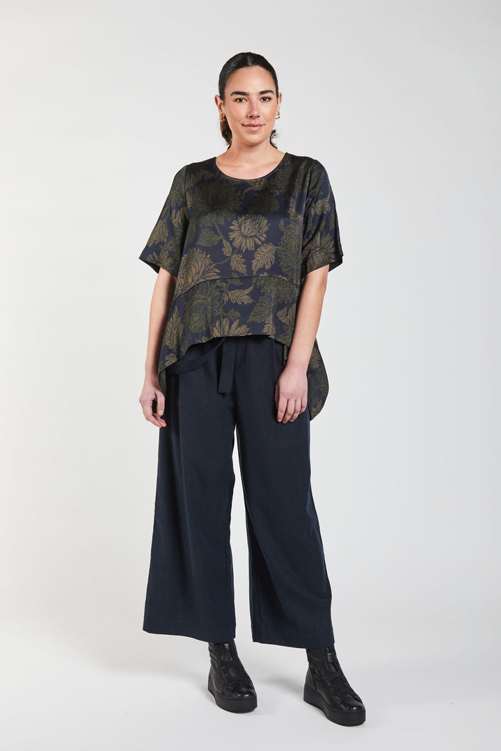 Obi Autumn Drape Top