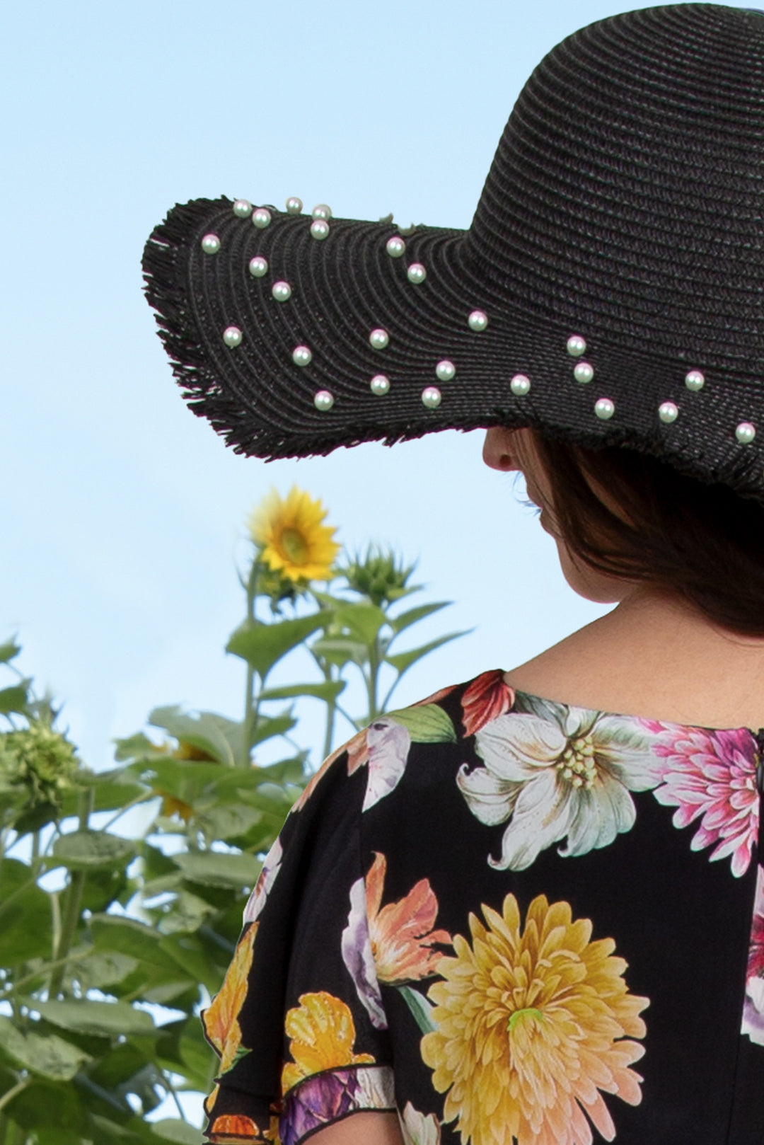 Curate Stealing The Show Hat