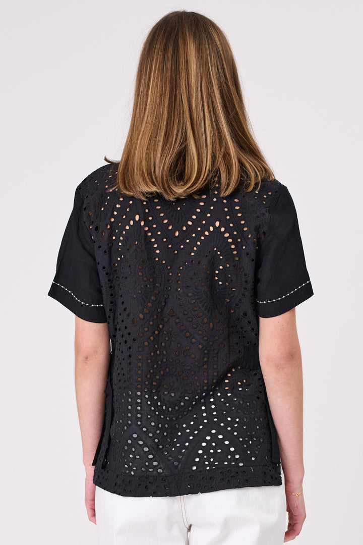 Design Nation Lotus Top