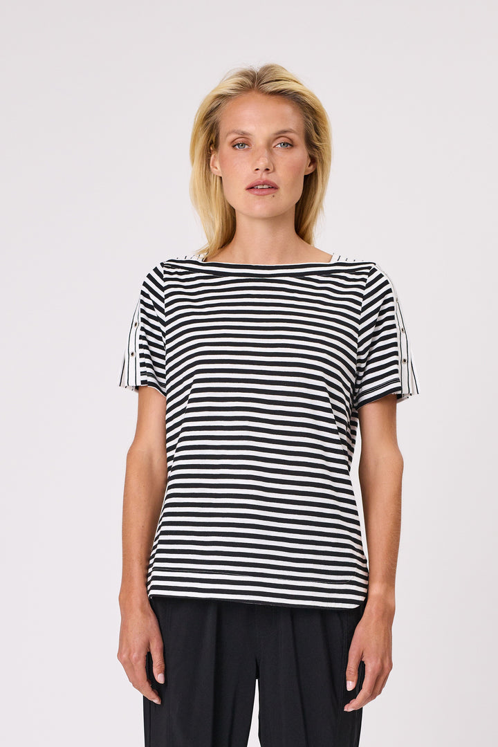 Design Nation Avenue Top