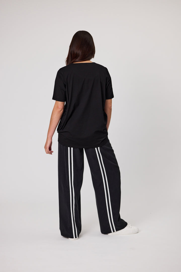 Duo June Tee