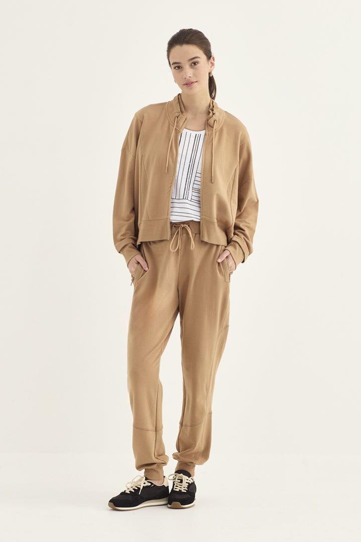 Verge Honour Jacket