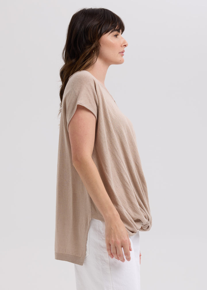 LD&Co Linen Drape Top