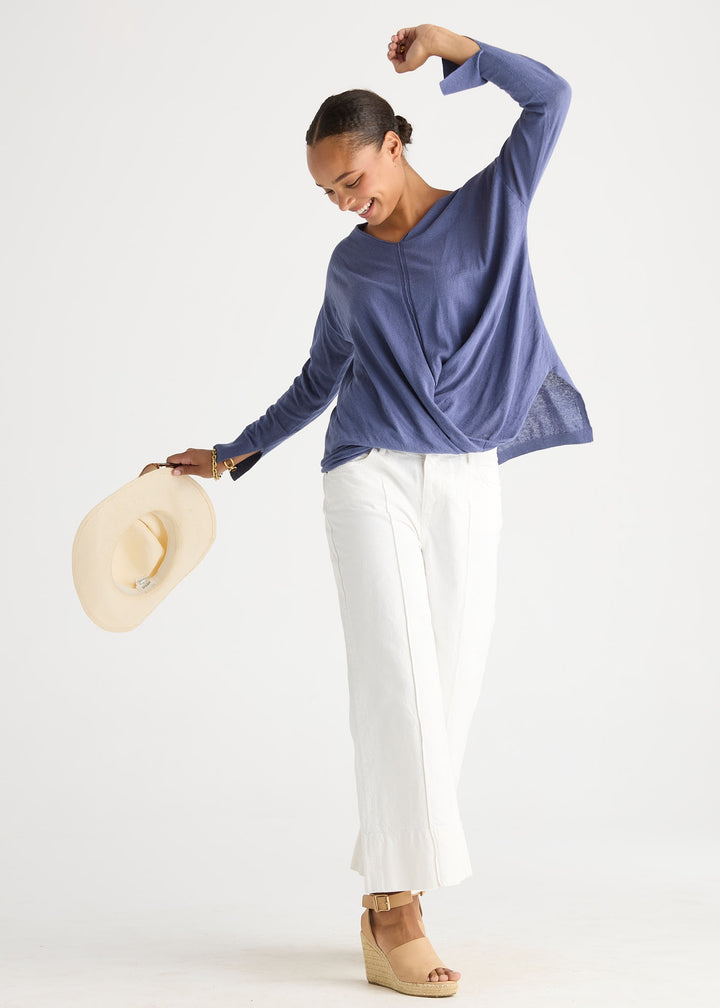 LD&Co Fluid Front Top