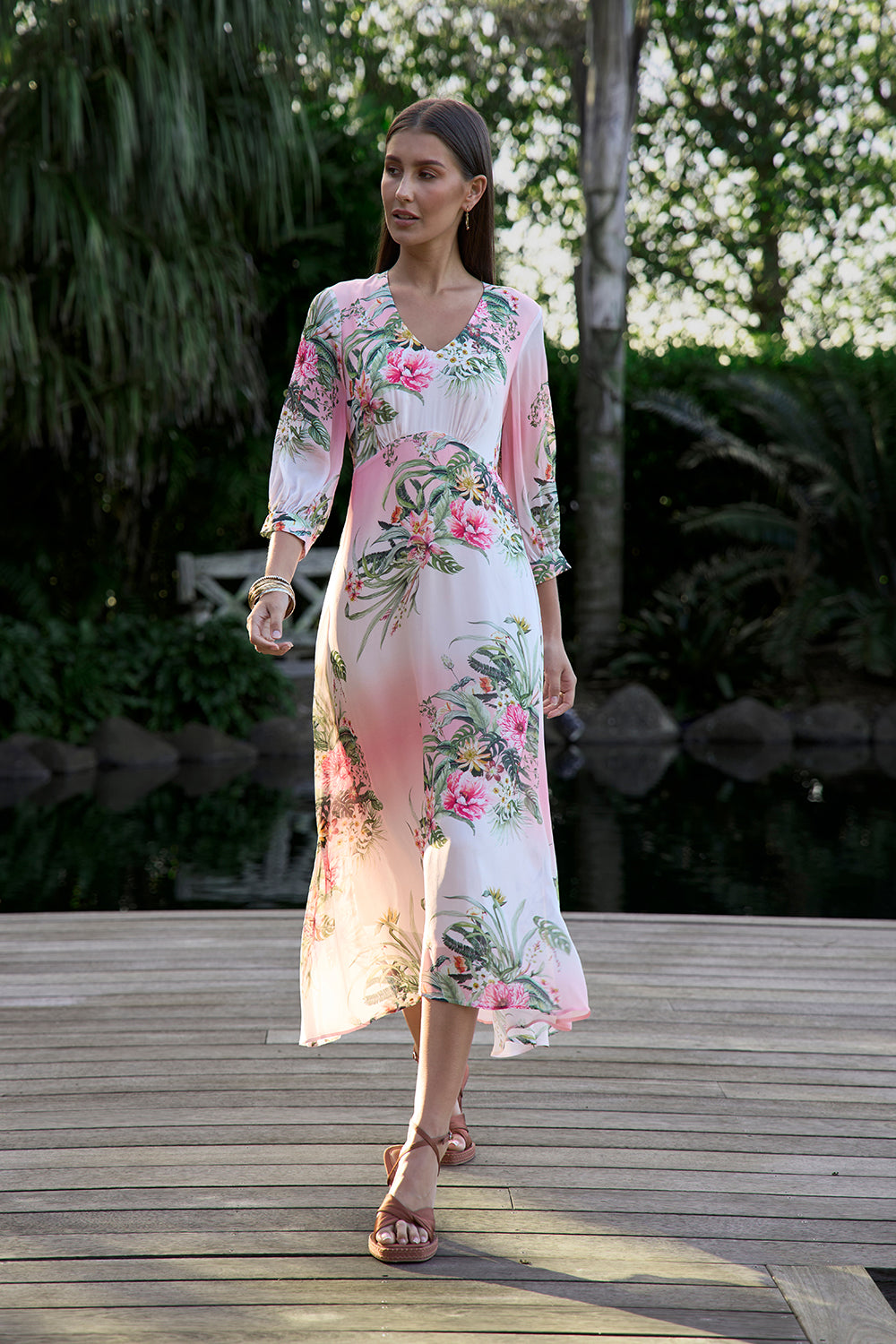 Loobies Story Ayana Midi Dress