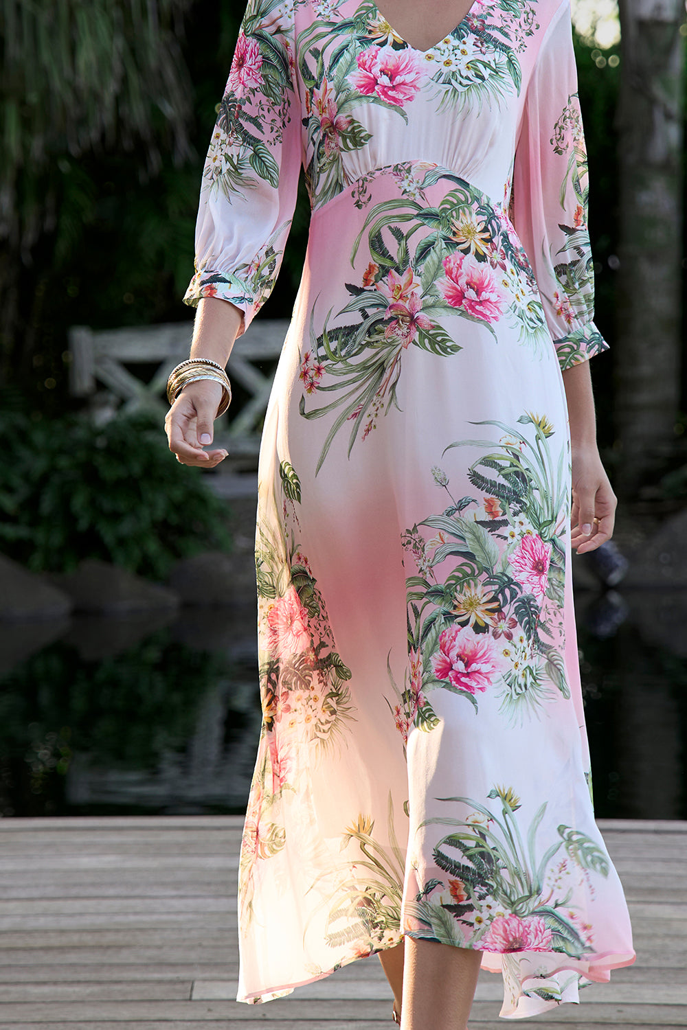 Loobies Story Ayana Midi Dress