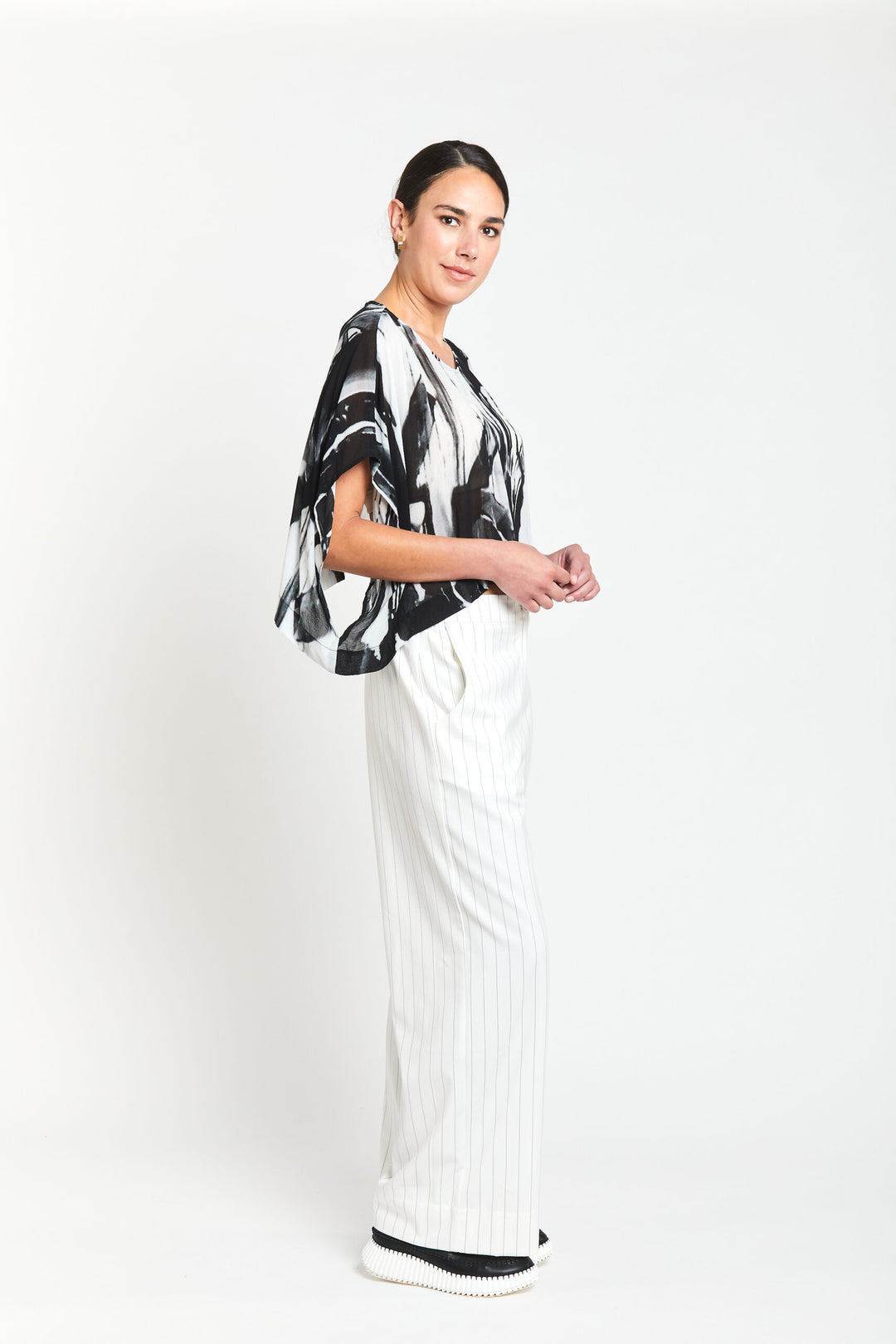 OBI Cityscape Cropped Tee