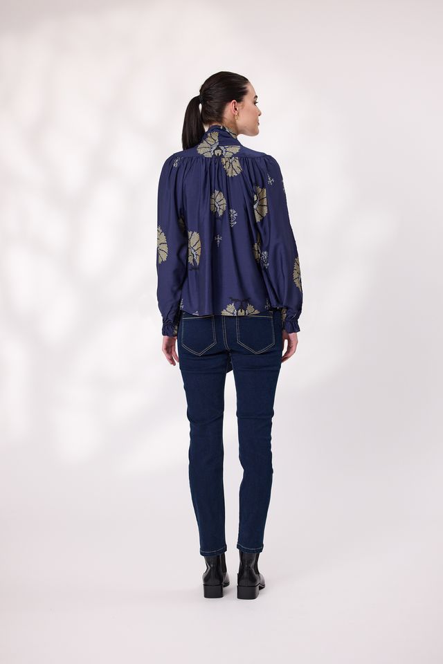 Design Nation Ace Top