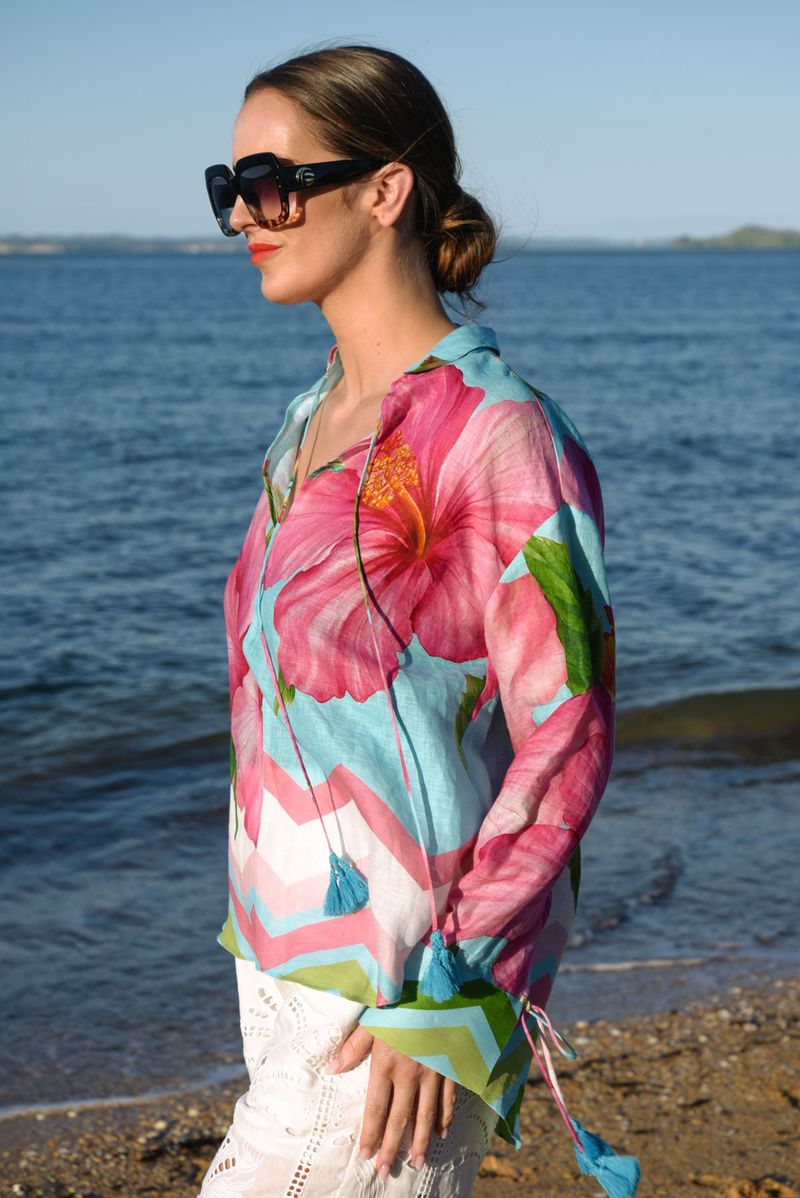 Curate Always Within Reach Top