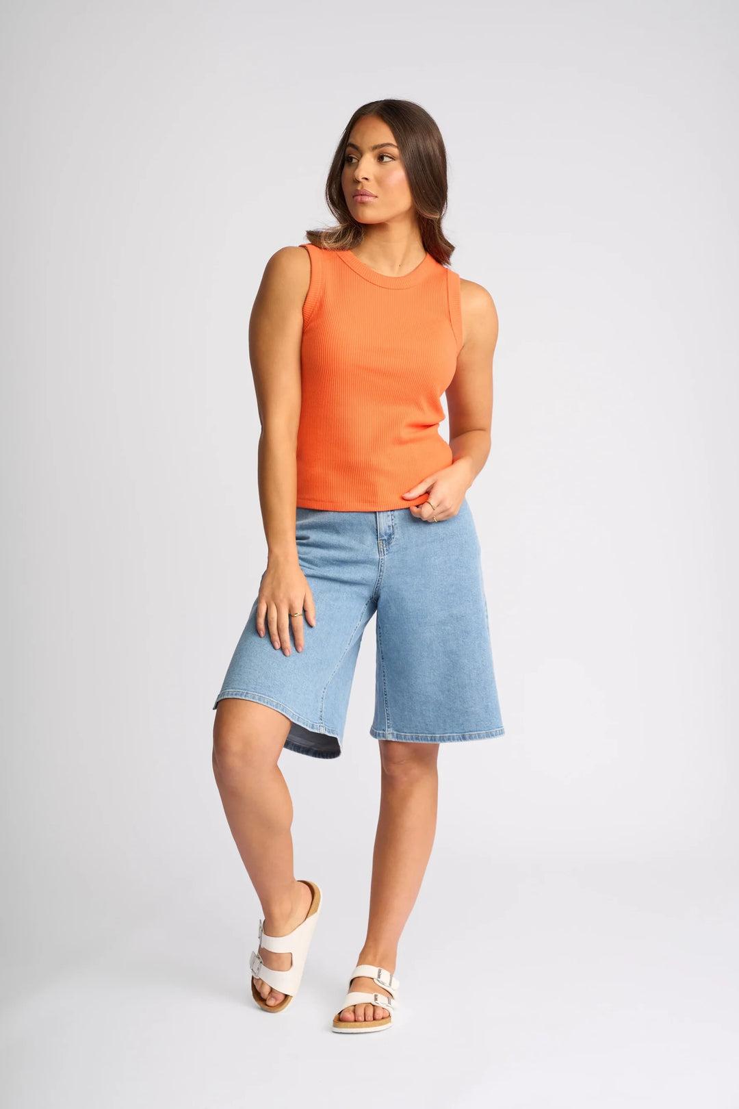 Knewe True Tank