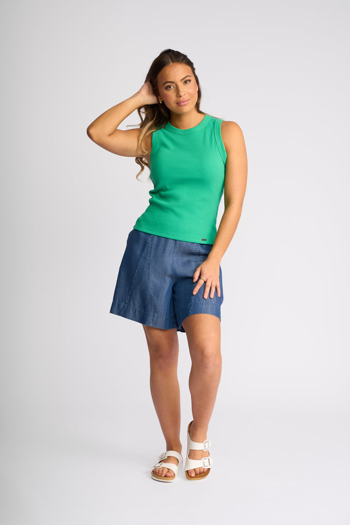 Knewe True Tank