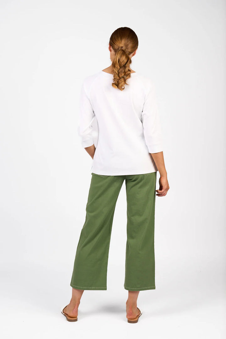 Knewe Status Tee