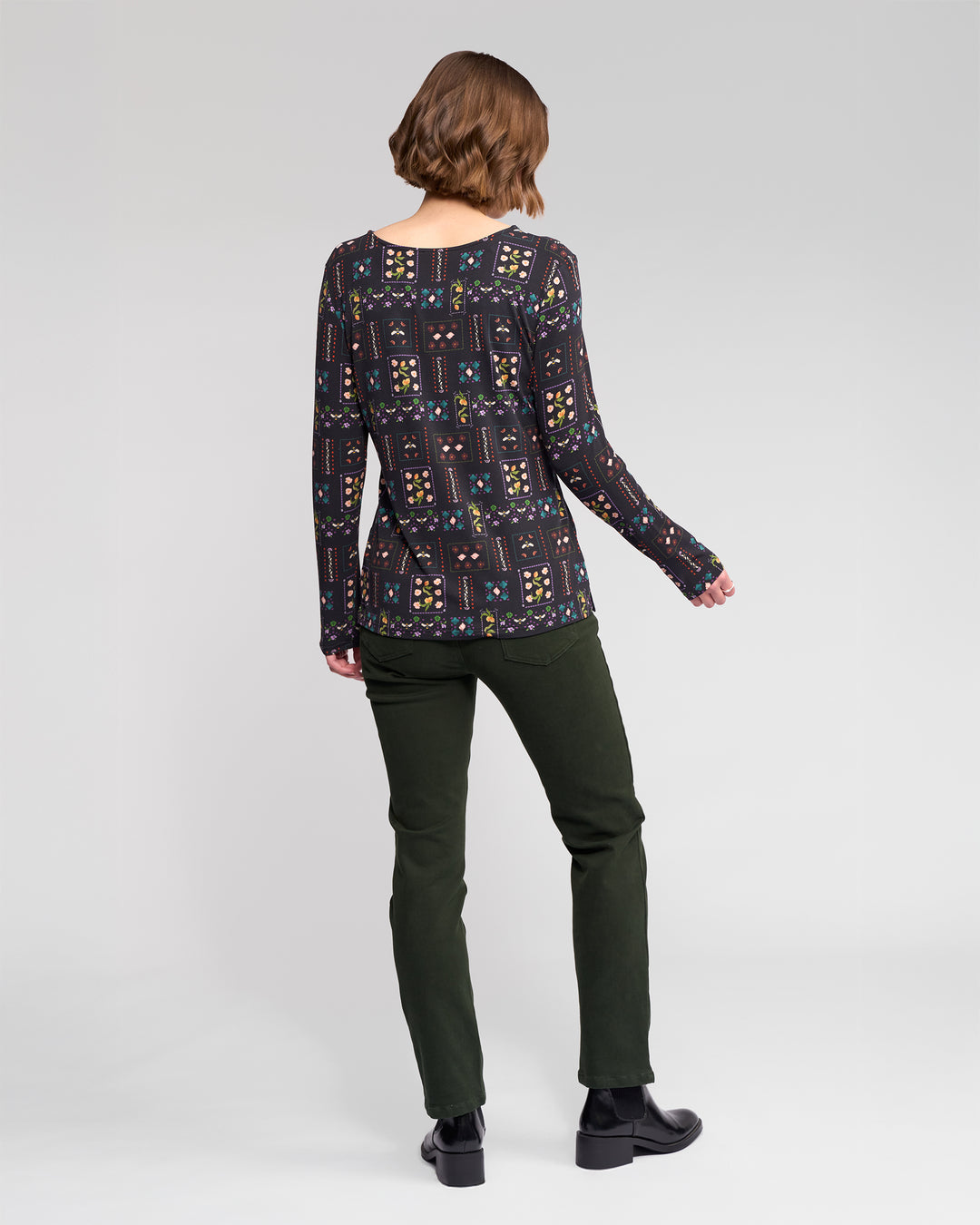 Vassalli Staple Knit Top