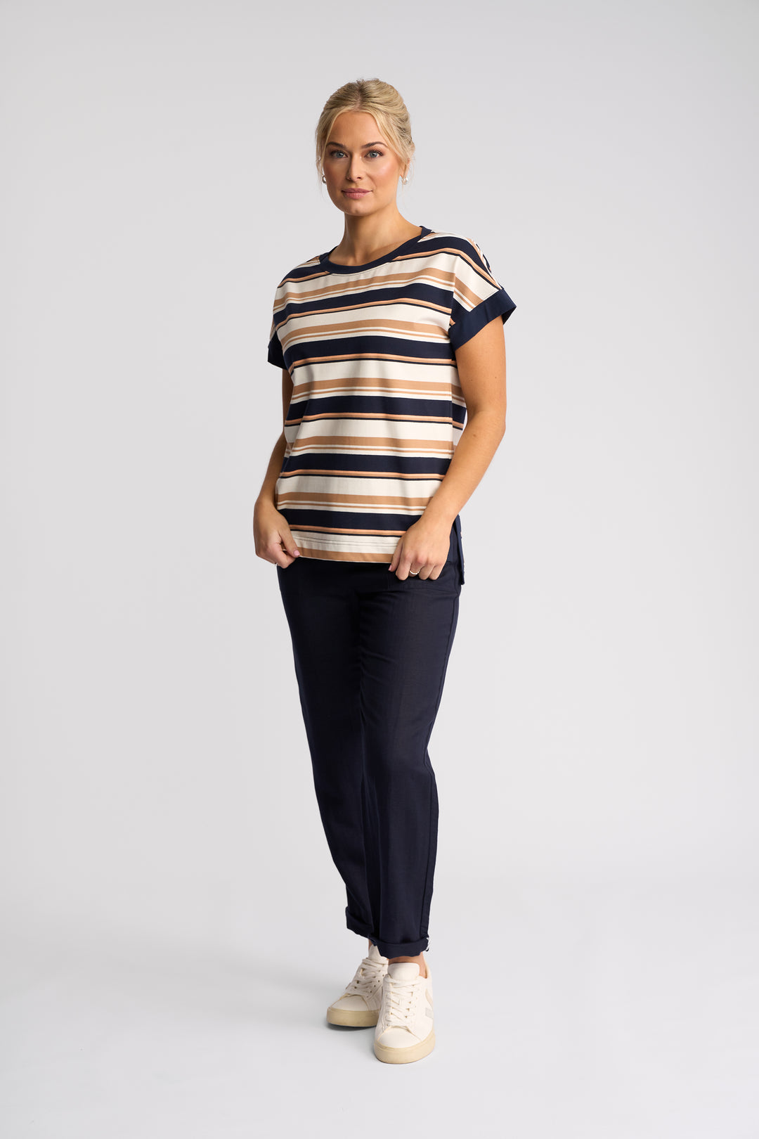 Vassalli Thea Drop Sleeve Top