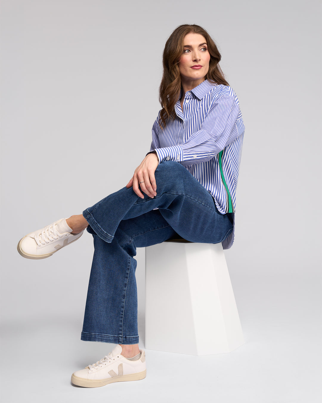 Vassalli Oversize Shirt with Side Stripe