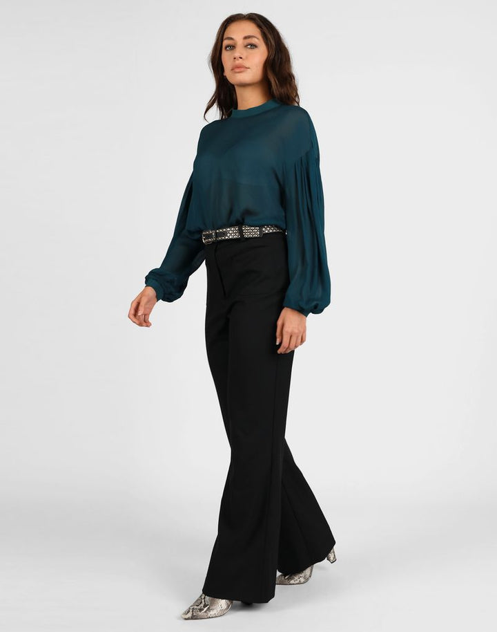 Storm Sleeve Detail Top